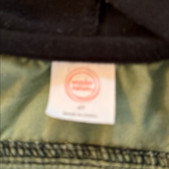 Camouflage Hooded Jacket - Picture 3 of 5